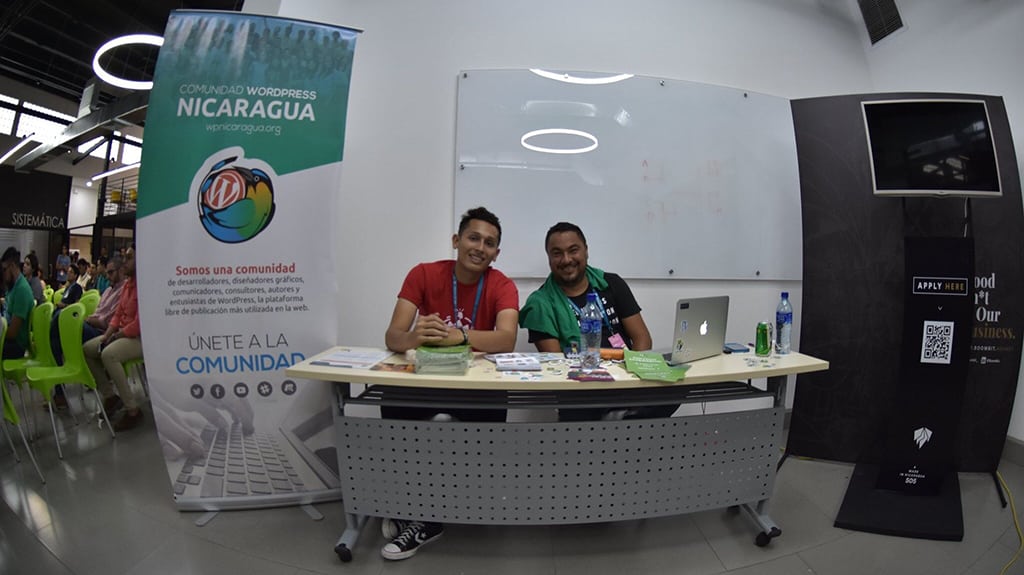 GreenGeeks Table Setup